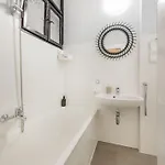 W - Danube River View - Gellert Hill Panorama - Sleeps 6 アパート