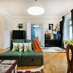 W - Danube River View - Gellert Hill Panorama - Sleeps 6