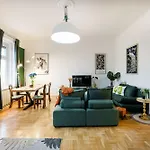 W - Danube River View - Gellert Hill Panorama - Sleeps 6 アパート *