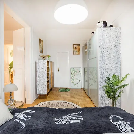 Lejlighed W - Danube River View - Gellert Hill Panorama - Sleeps 6 Budapest