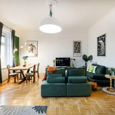 W - Danube River View - Gellert Hill Panorama - Sleeps 6 Apartmán *